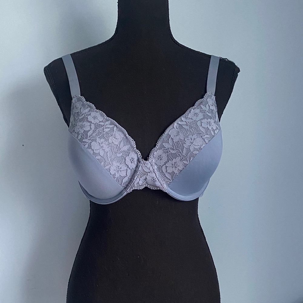 New Maidenform 38C Light Blue Lace T Shirt Bra Light Blue